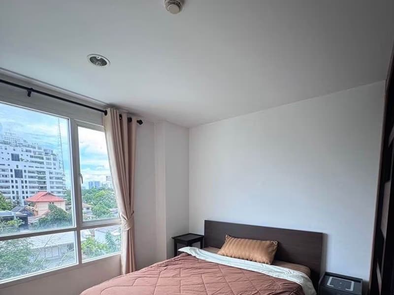 2 Bed Condo for Sale in Phaya Thai
