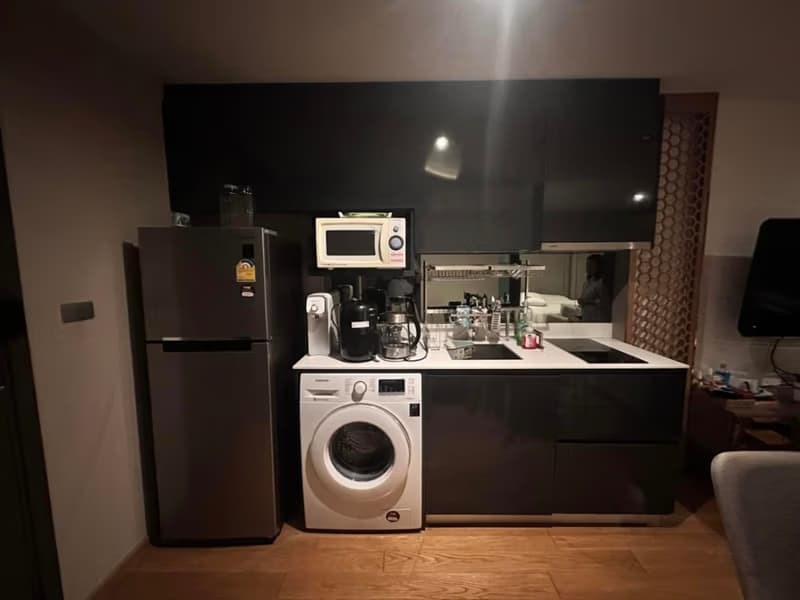 1 Bed Condo for Rent in Bang Rak