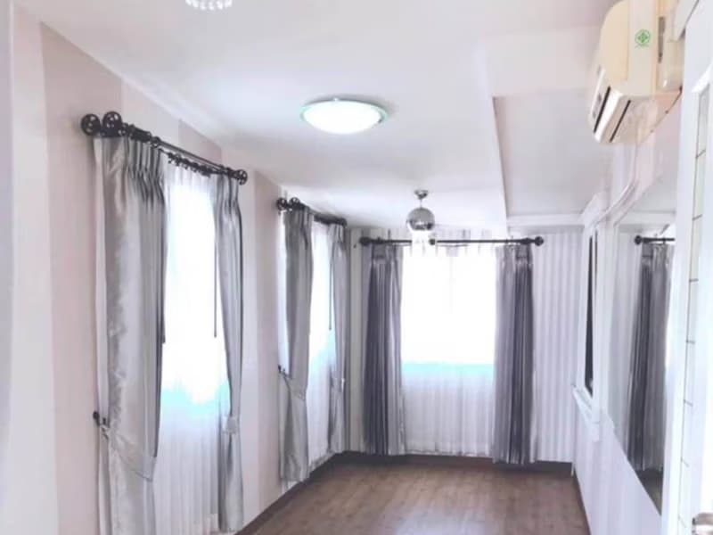 House for Rent in San Sai Luang, San Sai.