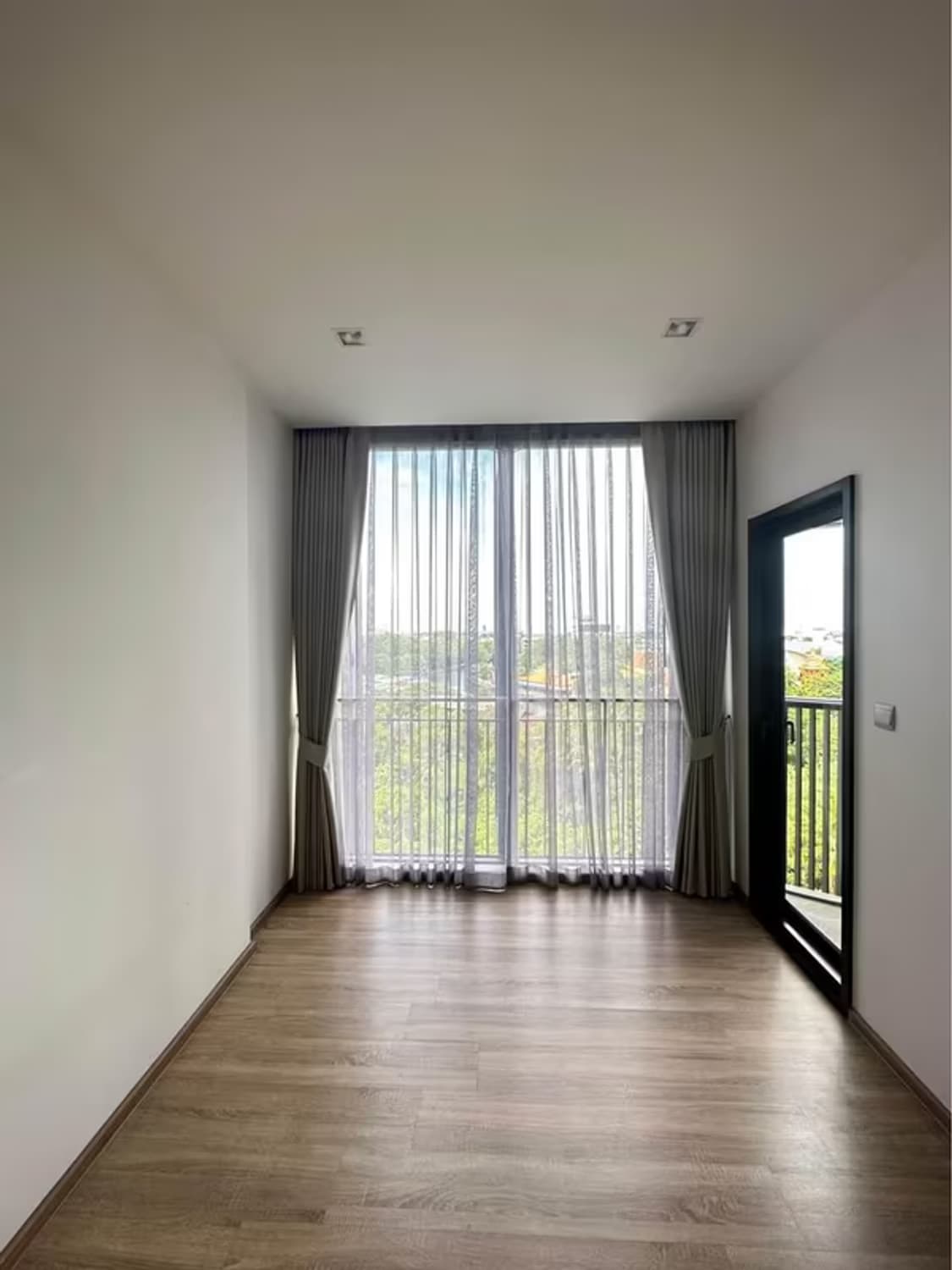 1 Bedroom Condo - Image 12