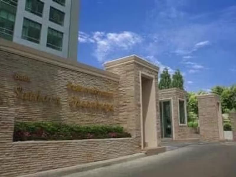 Condo for Rent at Baan Sathorn Chaophraya