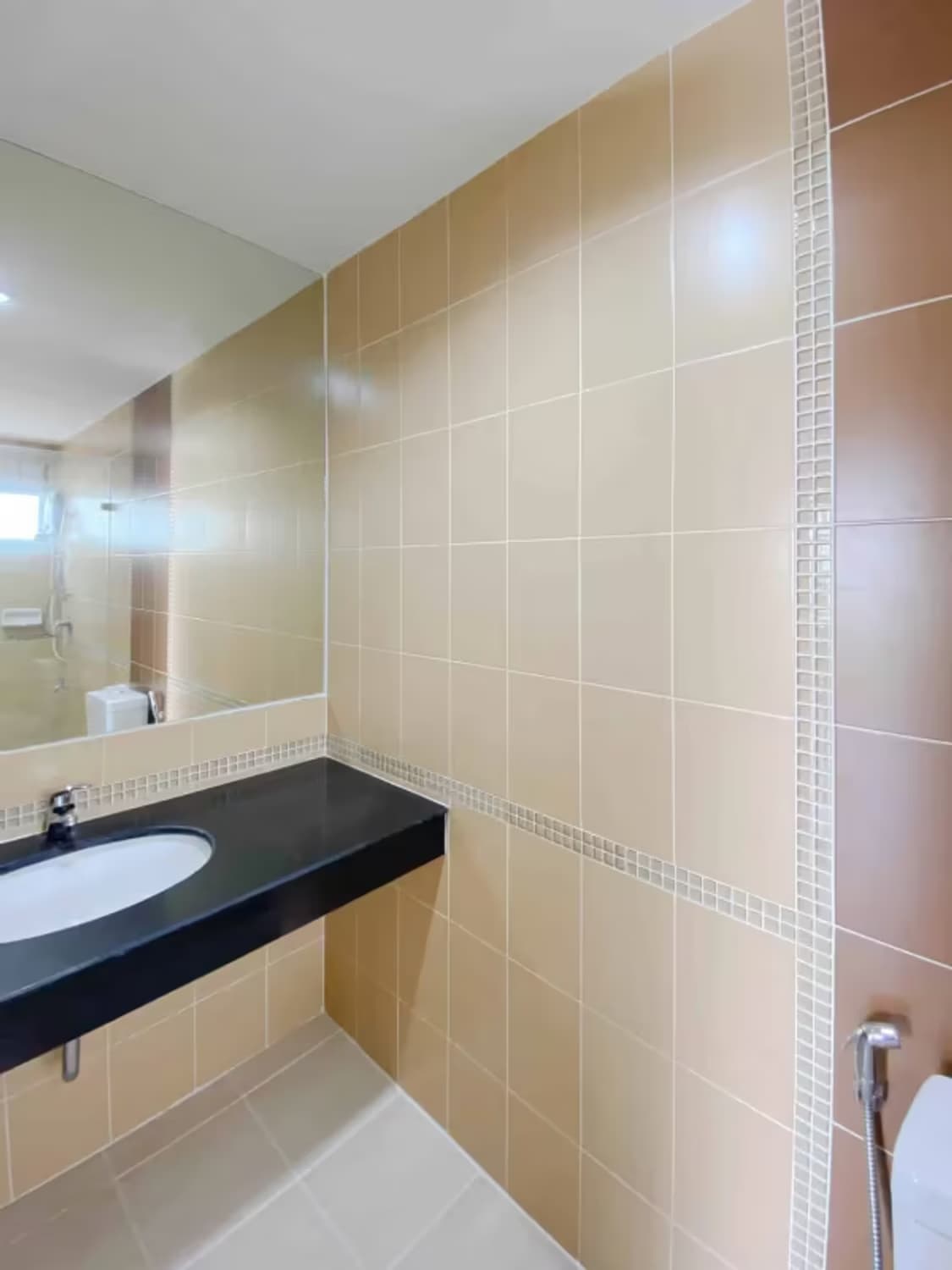 3 Bedroom House - Image 12