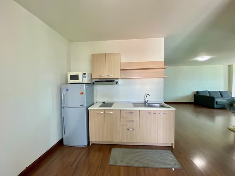 Condo for Rent at The Trio