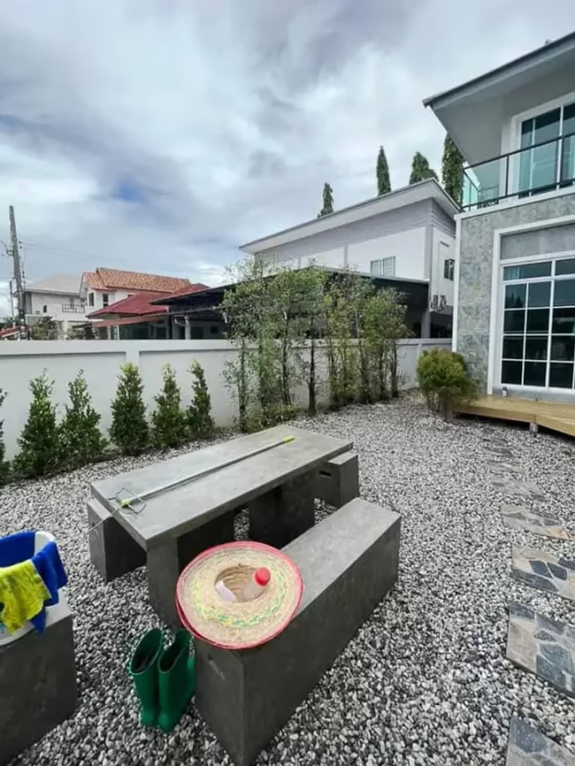 4 Bedroom House - Image 19