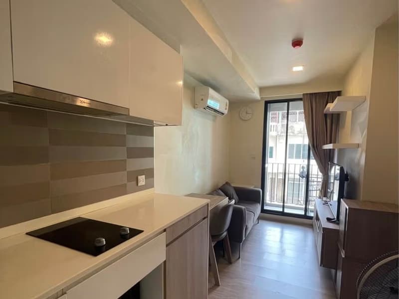 1 Bed Condo for Sale  Near Thailand Cultural Centre MRT