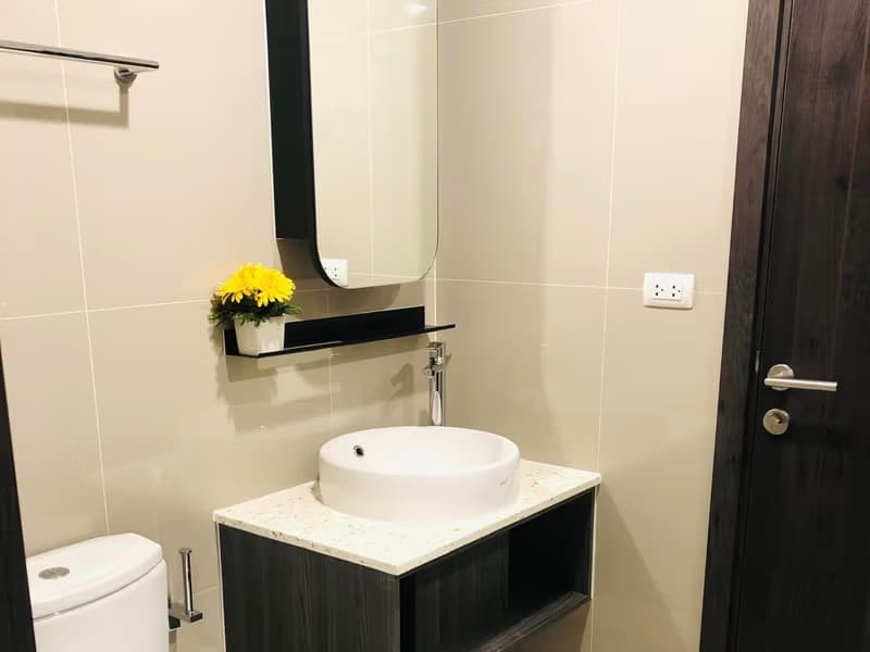 Condo for Rent at XT Huaikhwang