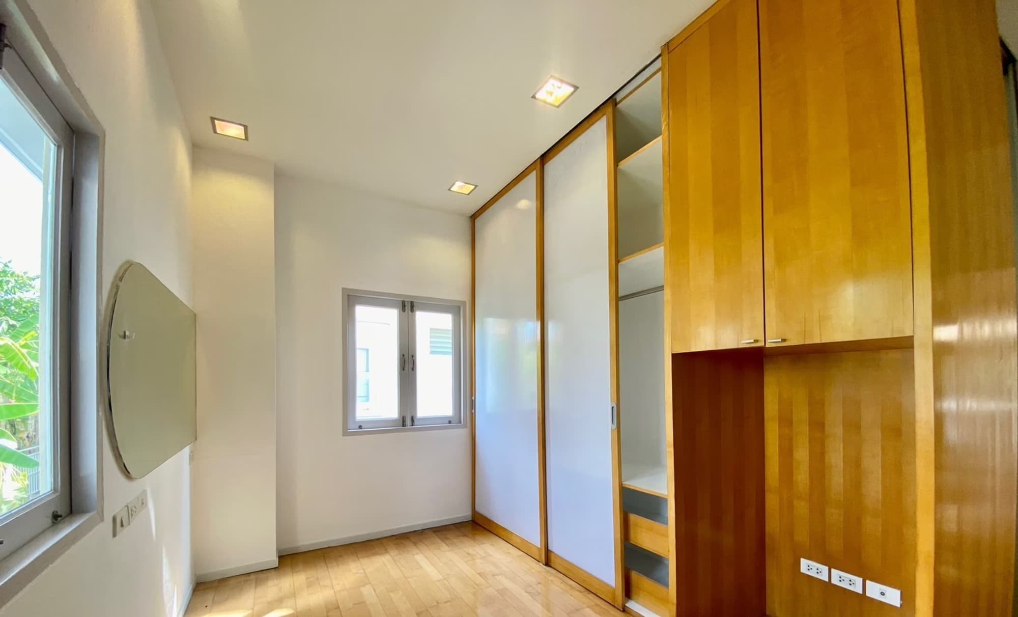 3 Bedroom House - Image 11