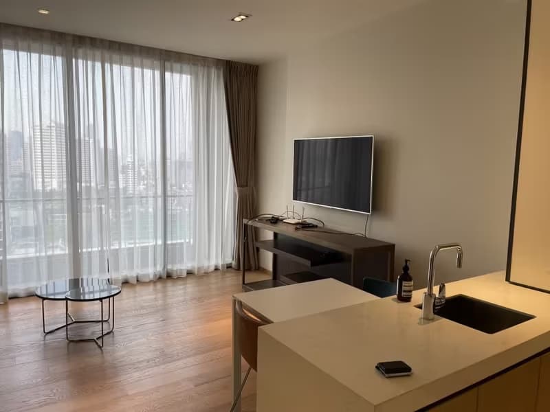 1 Bedroom Condo