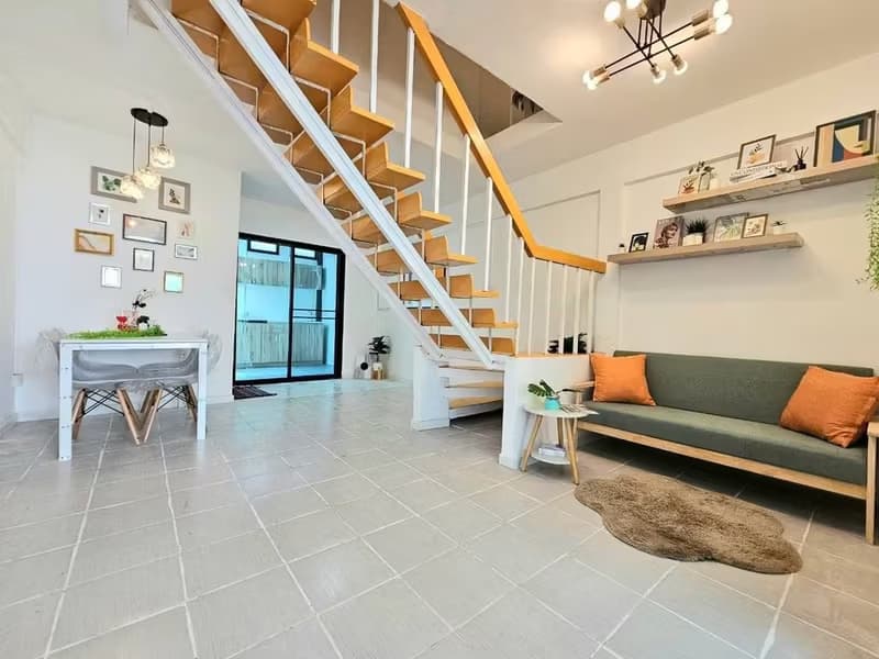 2 Bedroom Townhouse for Sale 