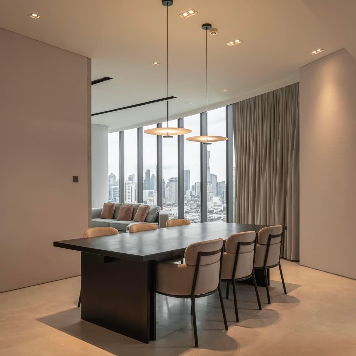 2 Bed Condo for Rent in Khlong San - Image 2