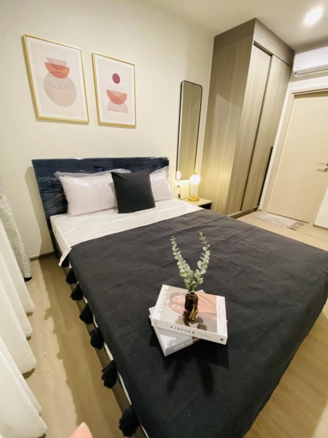 Condo for Sale, Sale w/Tenant at The Base Petchaburi-Thonglor   - Image 3