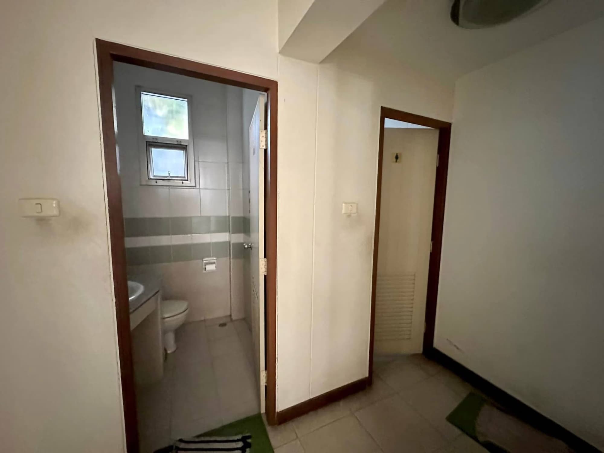 1 Bed Commercial for Rent in Mueang Chiang Mai - Image 15