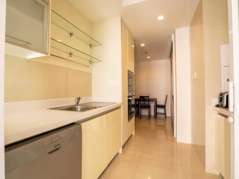 Condo for Rent at GM Service Apartment