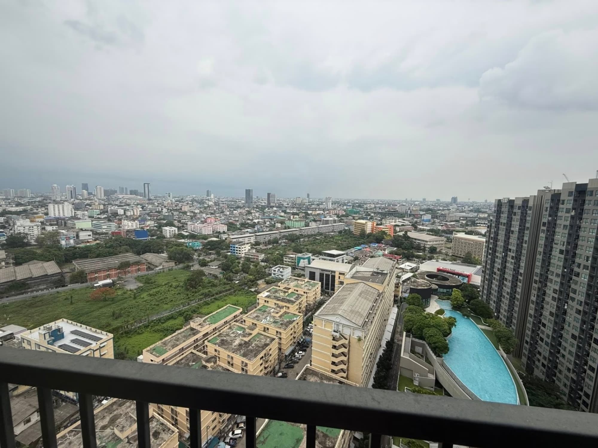 2 Bed Condo for Sale in Bang Na - Image 6