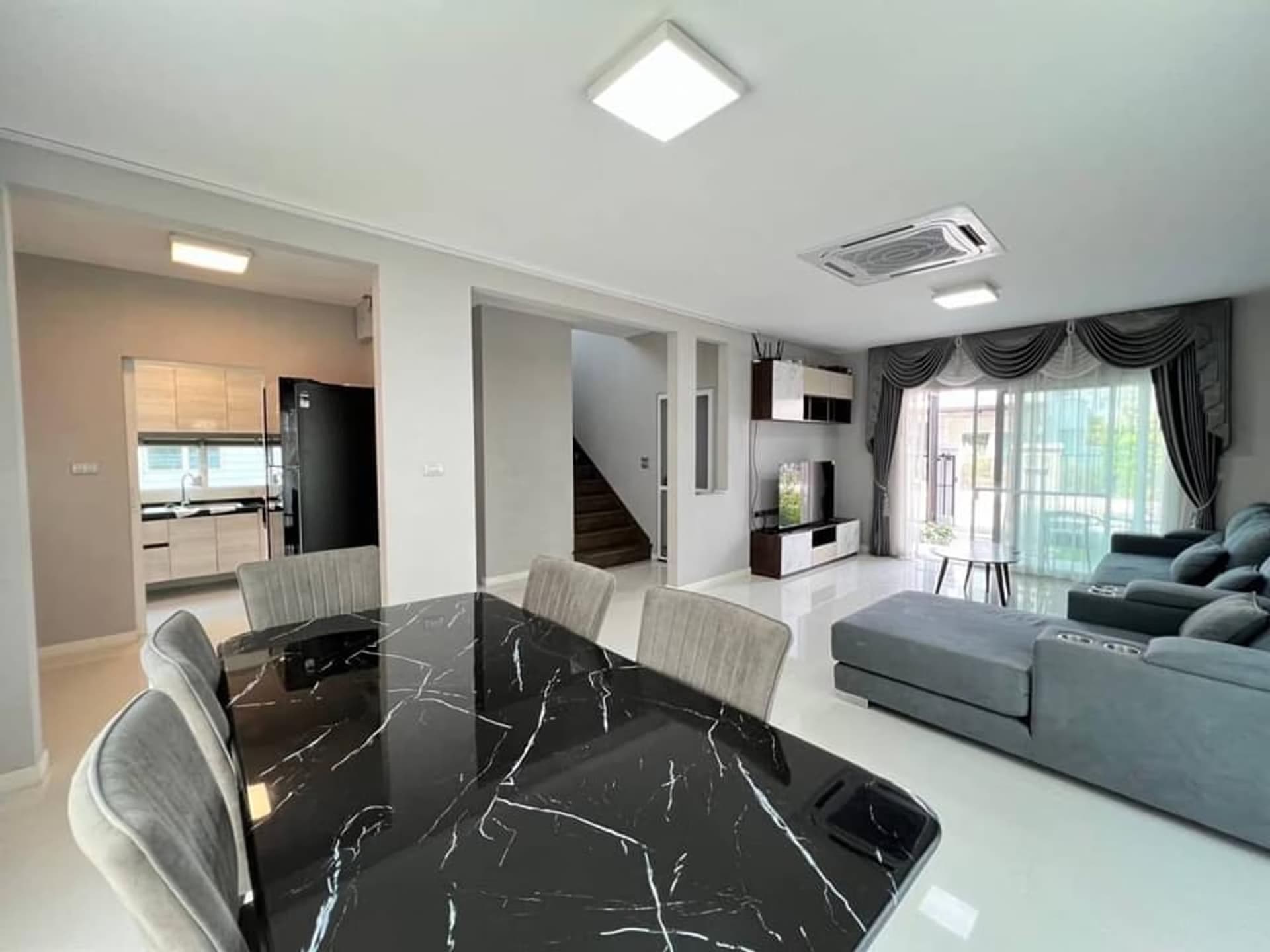 3 Bed House for Rent in Mueang Chiang Mai - Image 3