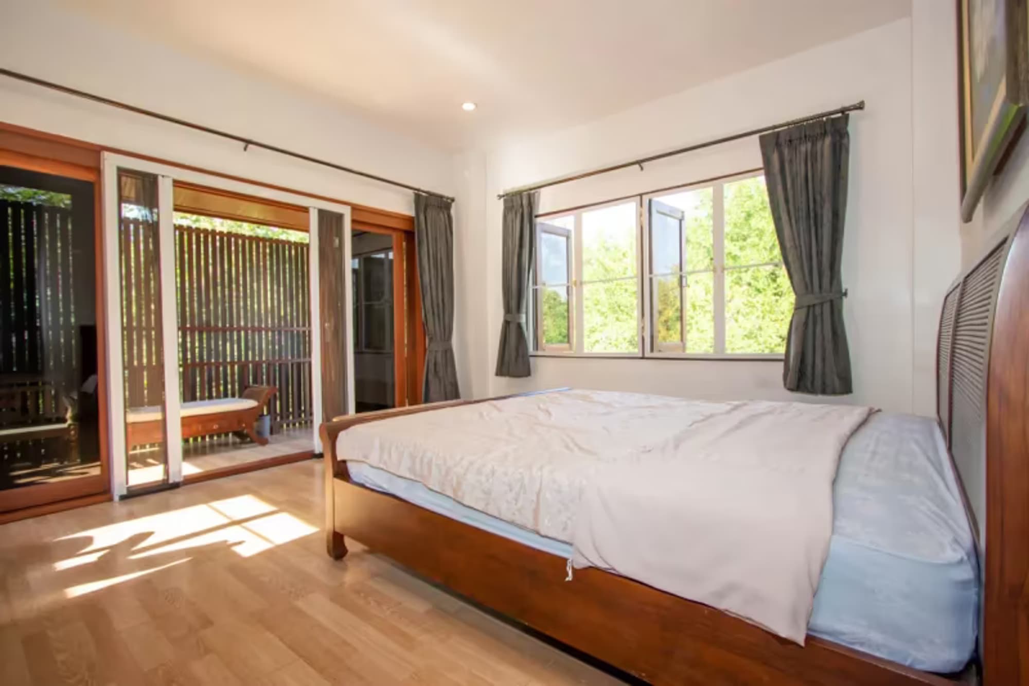 4 Bedroom House - Image 18