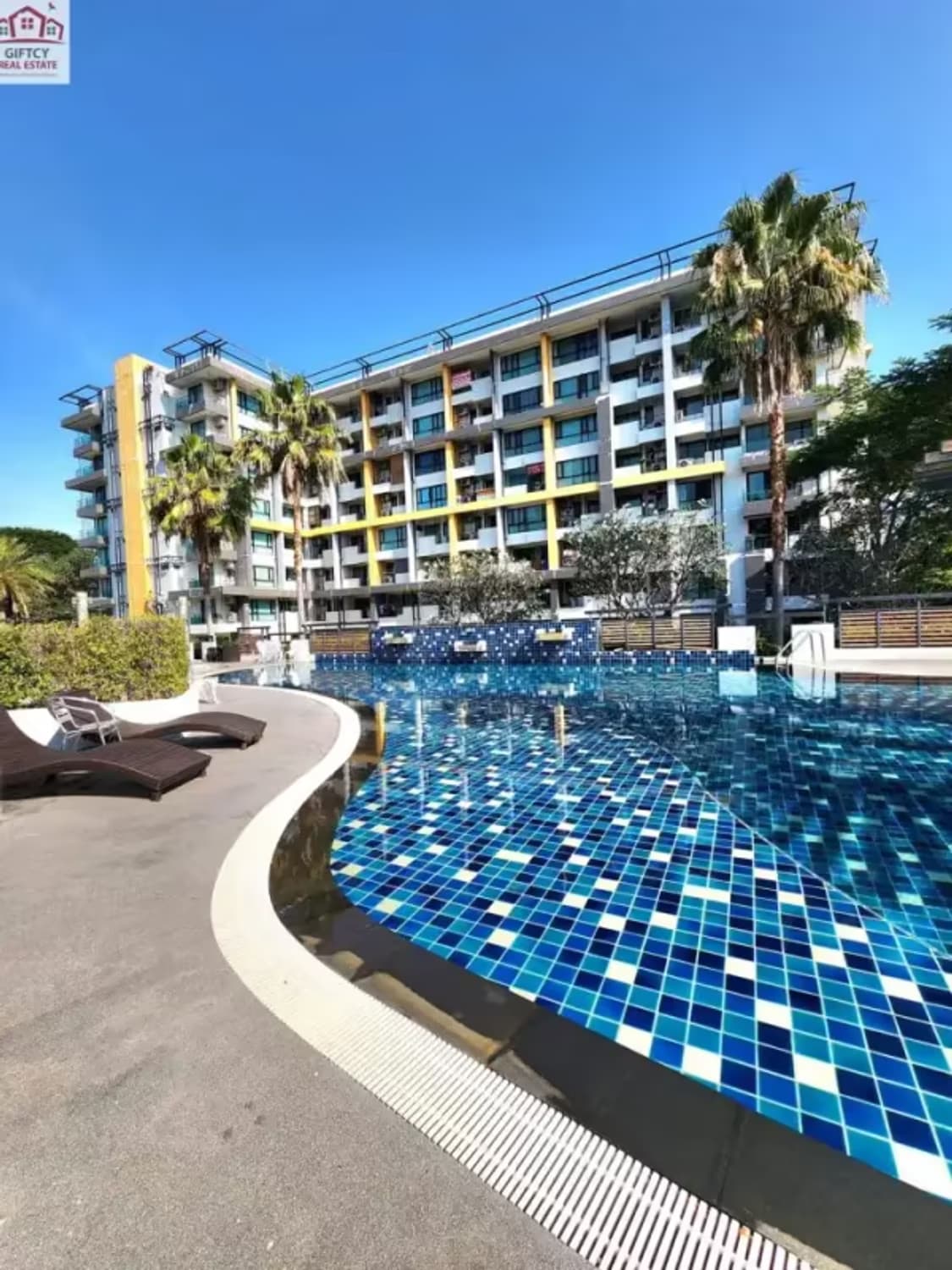 1 Bedroom Condo - Image 8