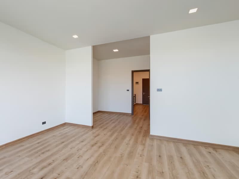 Modern Townhouse for Rent/Sale in Jed Yod area