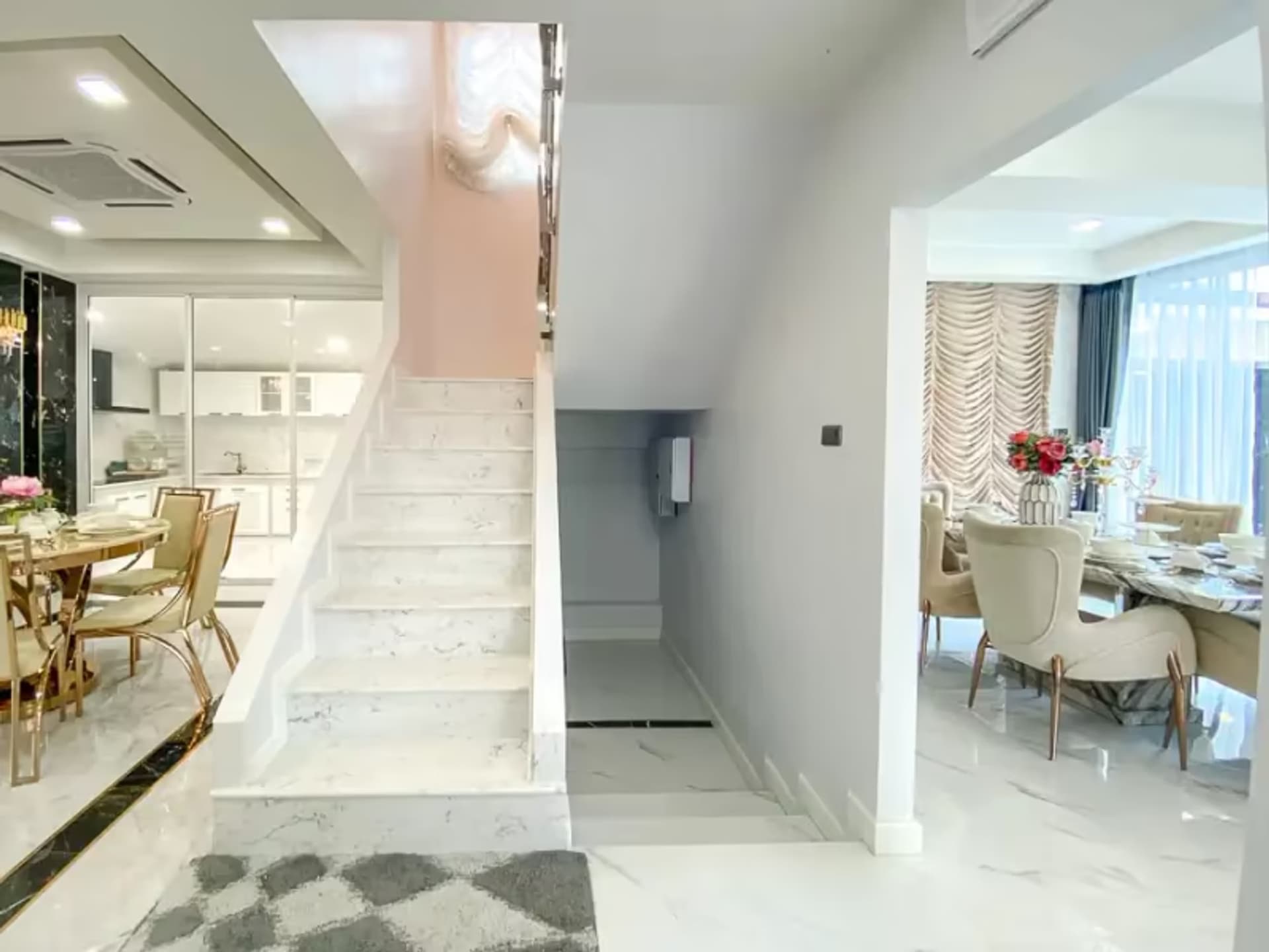 4 Bedroom House - Image 5