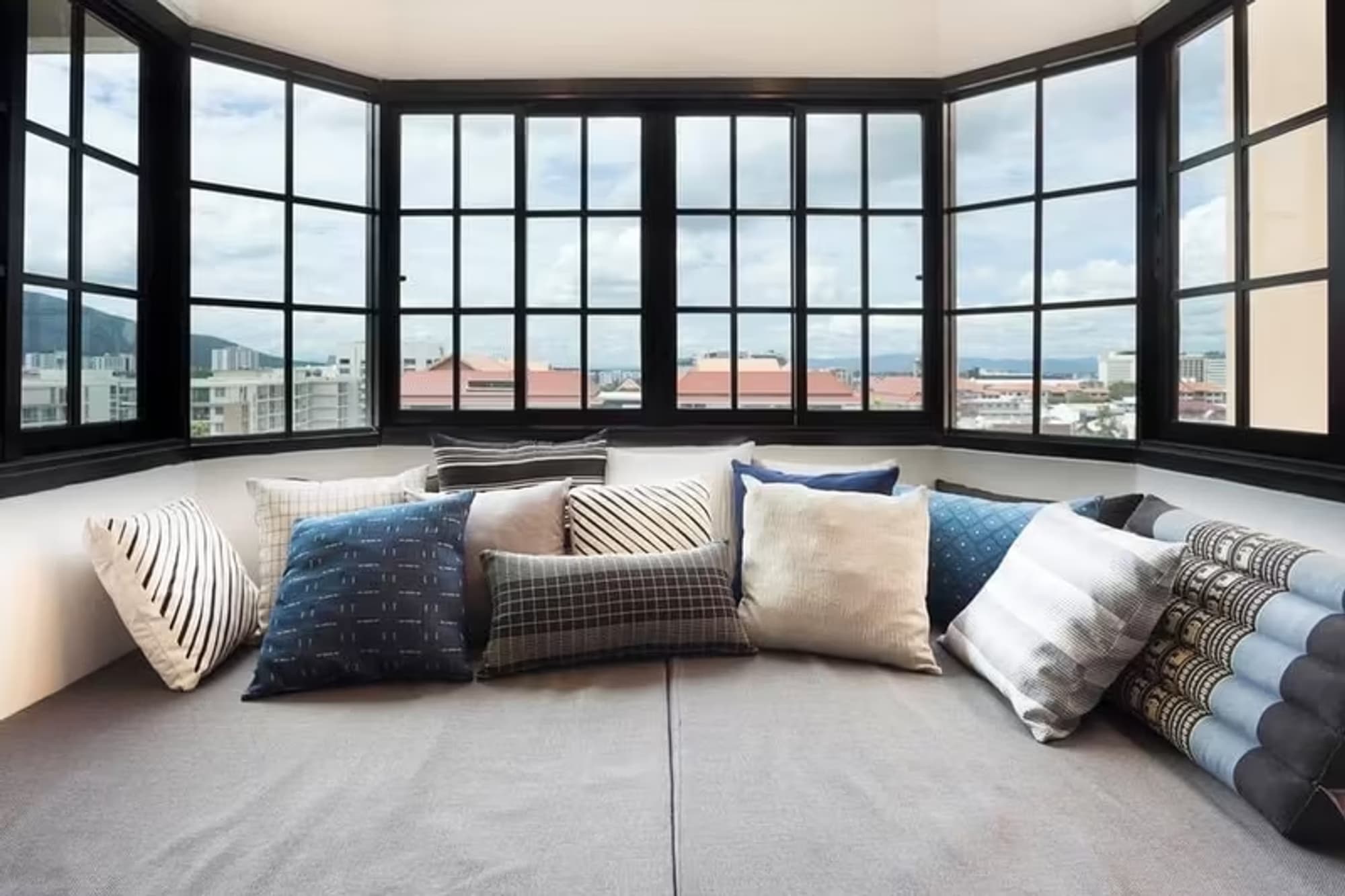 Condo for sale at Hillside 2 - Image 6