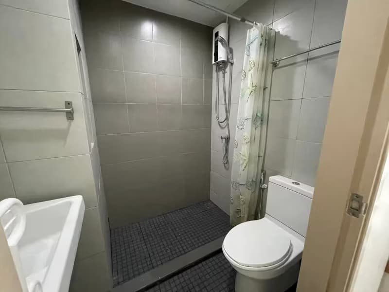 Studio for Sale in Phra Khanong