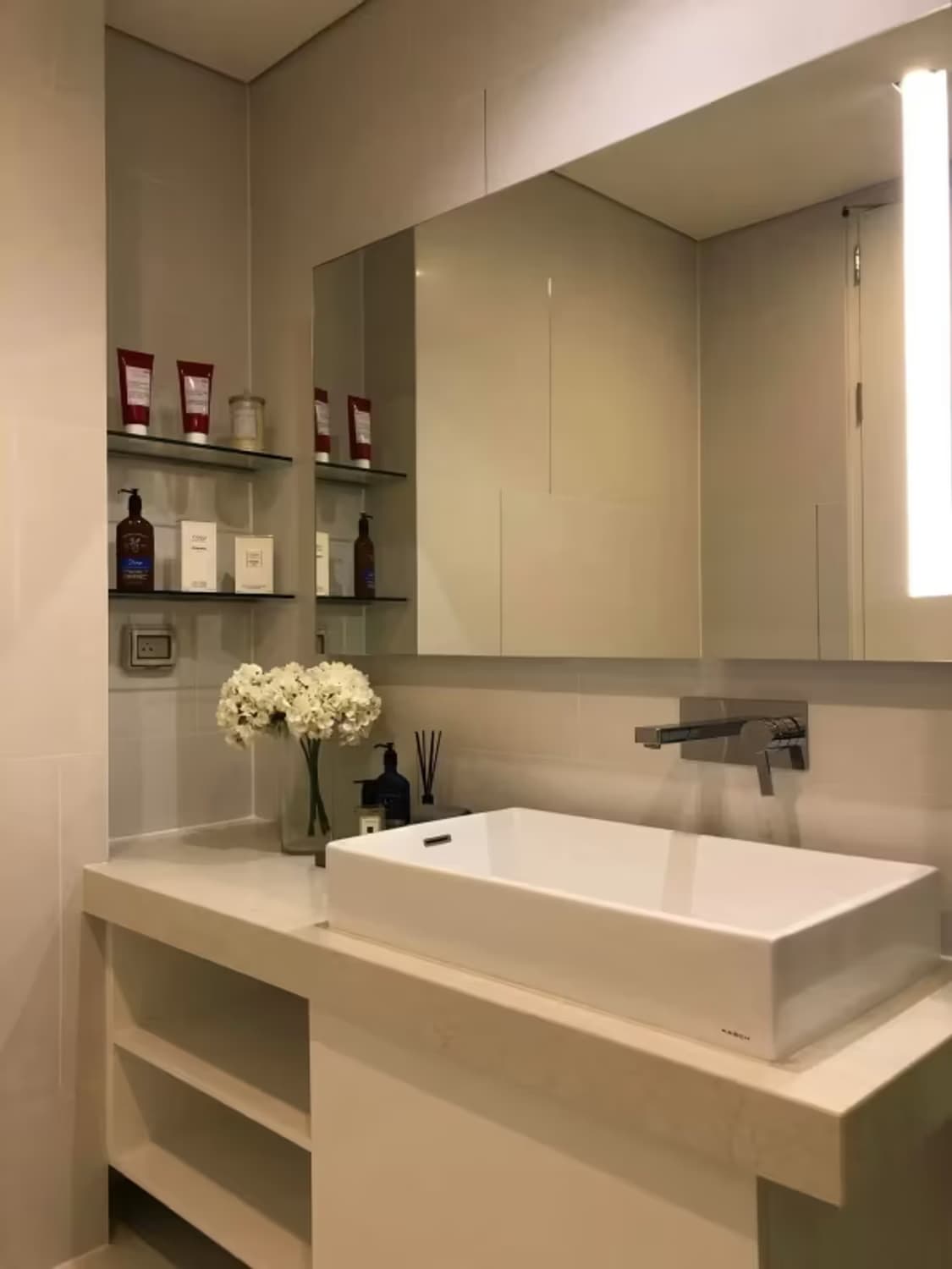 1 Bedroom Condo - Image 3