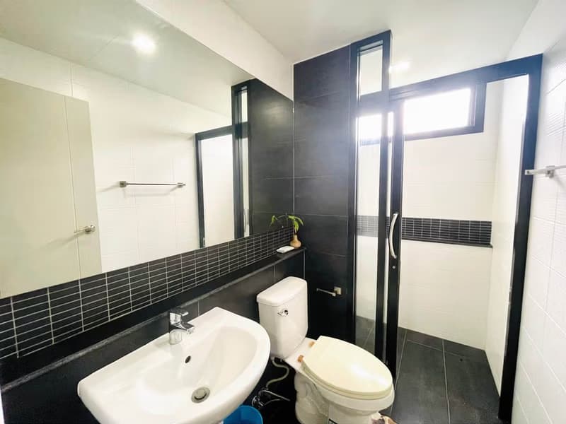 3 Bed Townhouse for Rent in Hang Dong