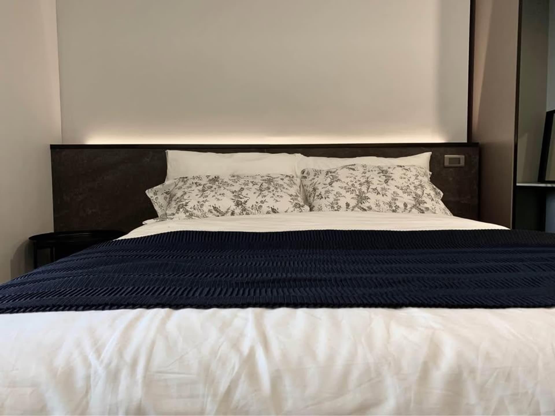 1 Bedroom Condo - Image 5