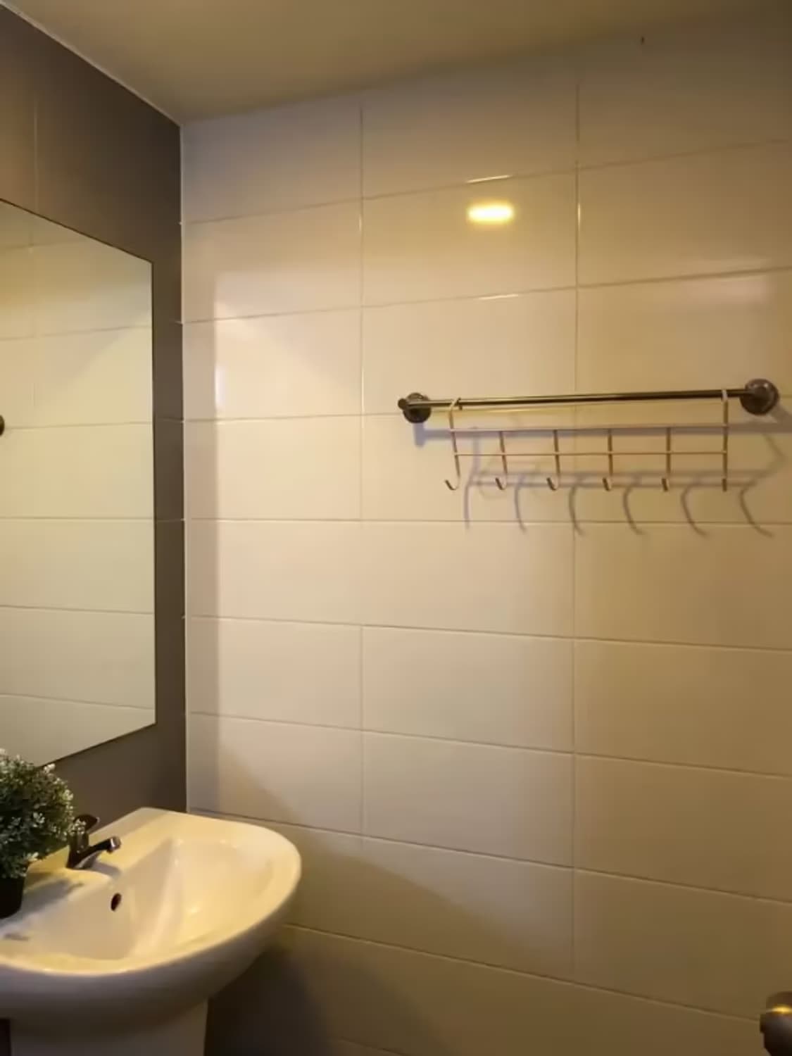 1 Bedroom Condo - Image 6