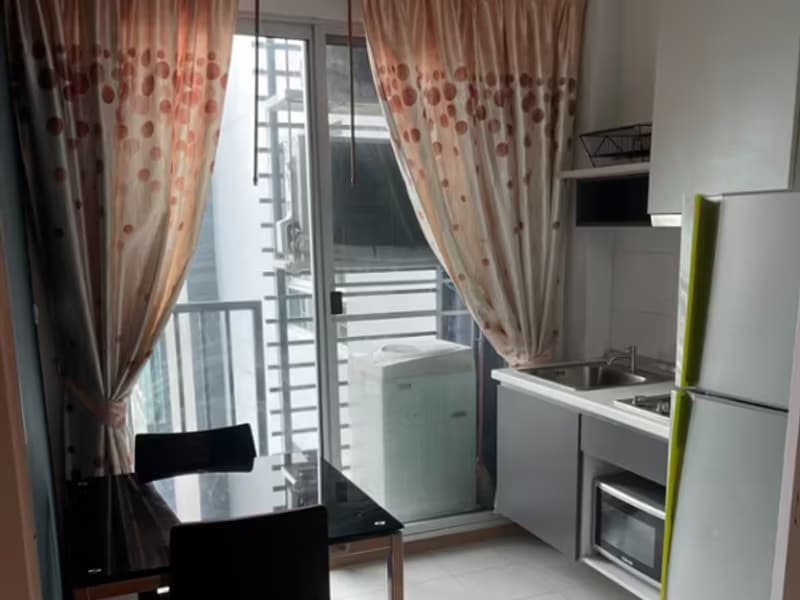 1 Bedroom undefined