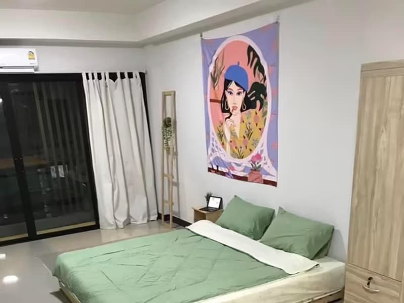 3 Bedroom Commercial