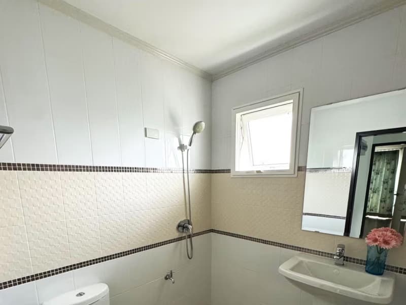 3 Bed House for Rent in San Kamphaeng