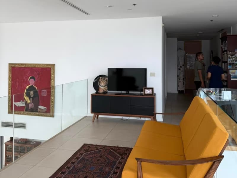 4 Bed Condo for Rent in Khlong San
