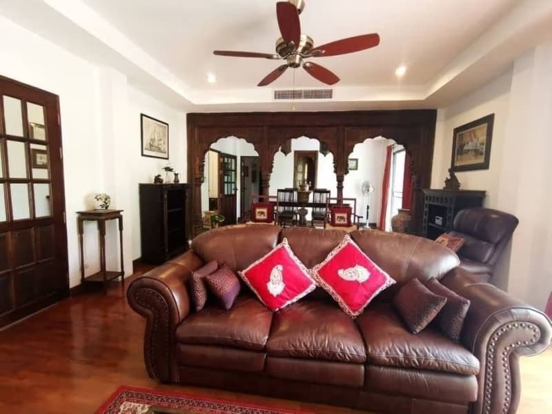 3 Bed House for Rent in Hang Dong District