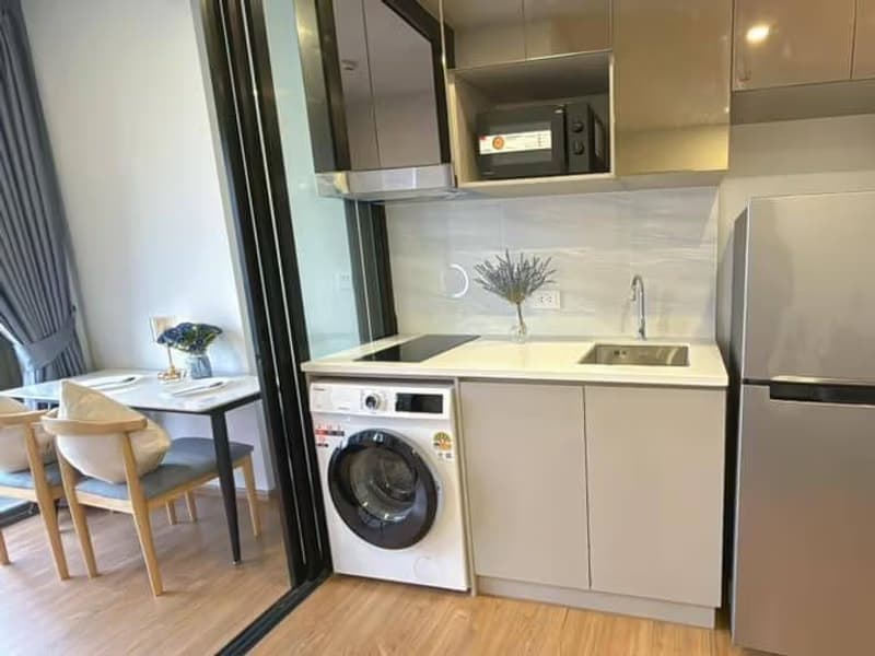 1 Bed Condo for Rent in Huai Khwang