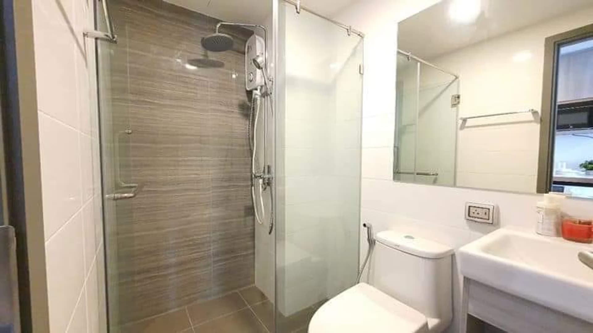 Condo for Rent at Knightsbridge Collage Sukhumvit 107 - Image 7