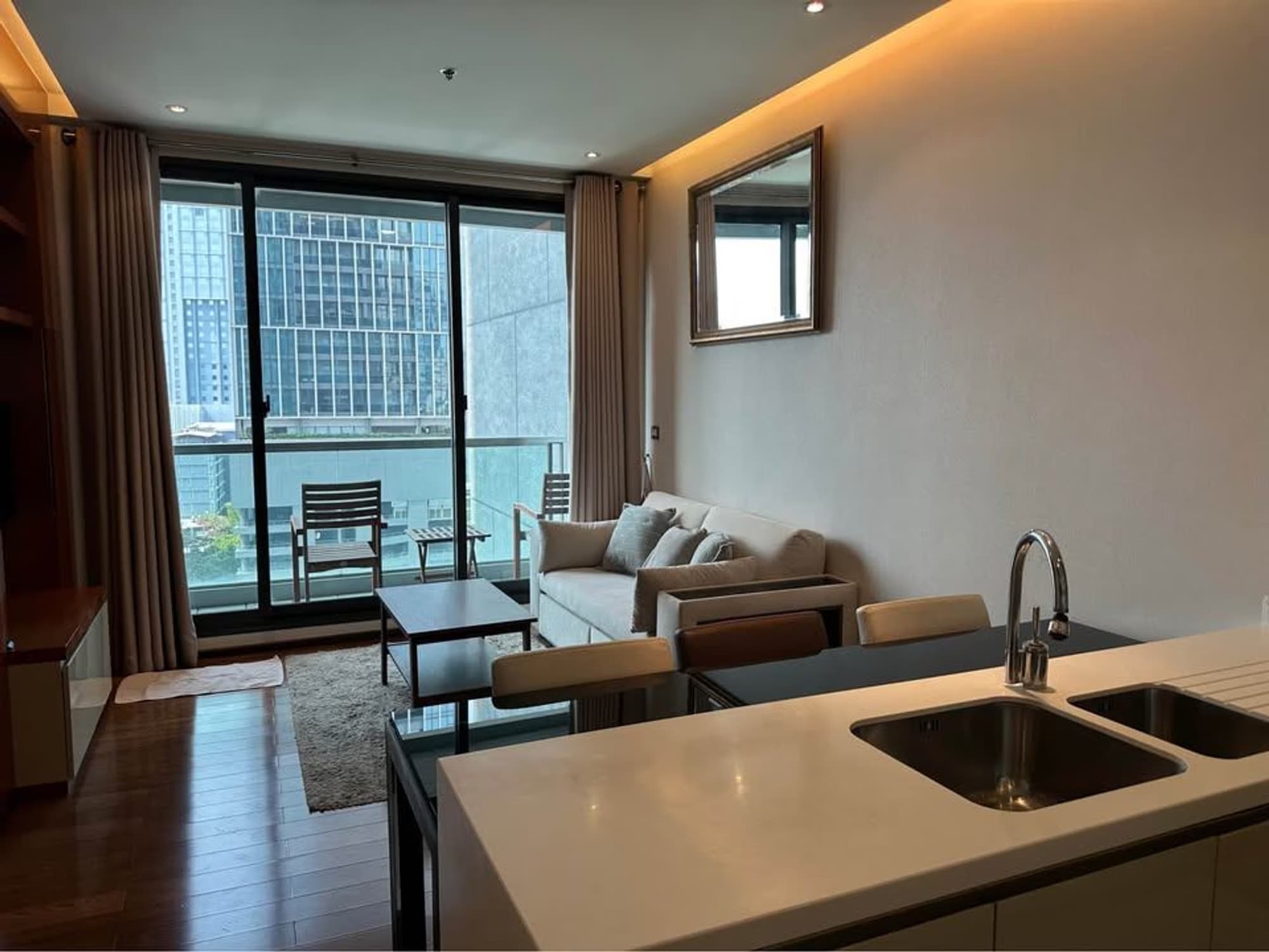 1 Bed Condo for Rent in Khlong Toei - Image 5