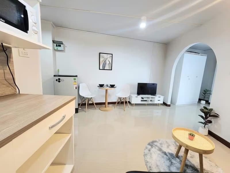 Condo for Sale, Sale w/Tenant at Lanna Condo