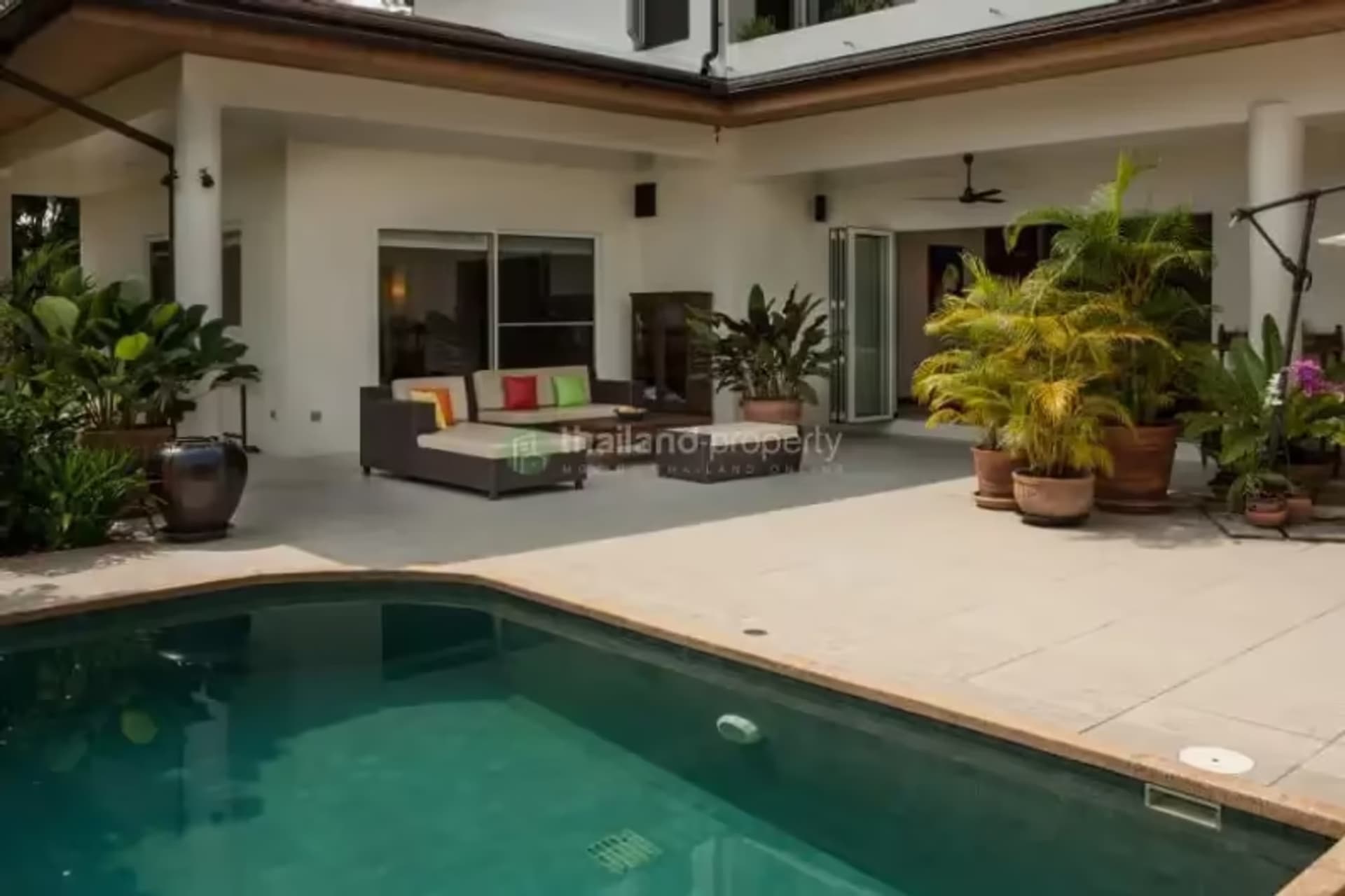 5 Bedroom House - Image 9