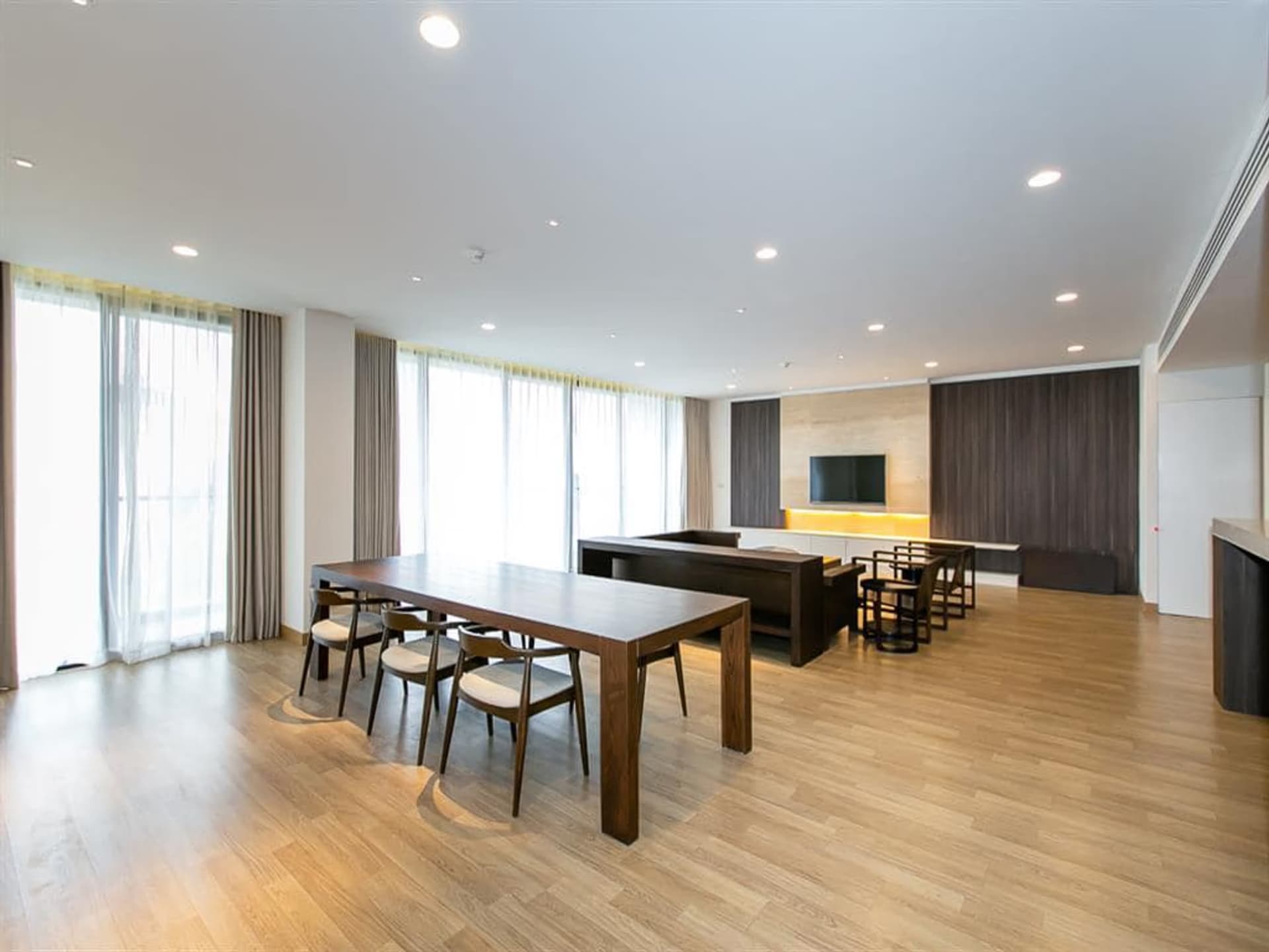Condo for Rent at Park Court Sukhumvit 77 - Image 10