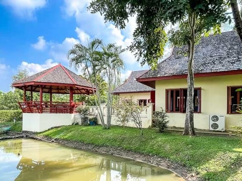 Pool Villa for Sale in Don Kaeo, Saraphi