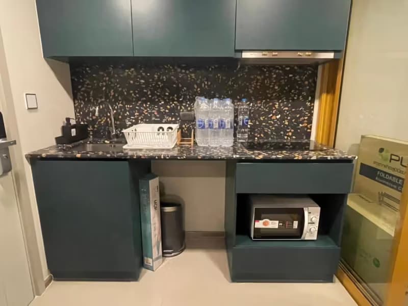 1 Bedroom Condo