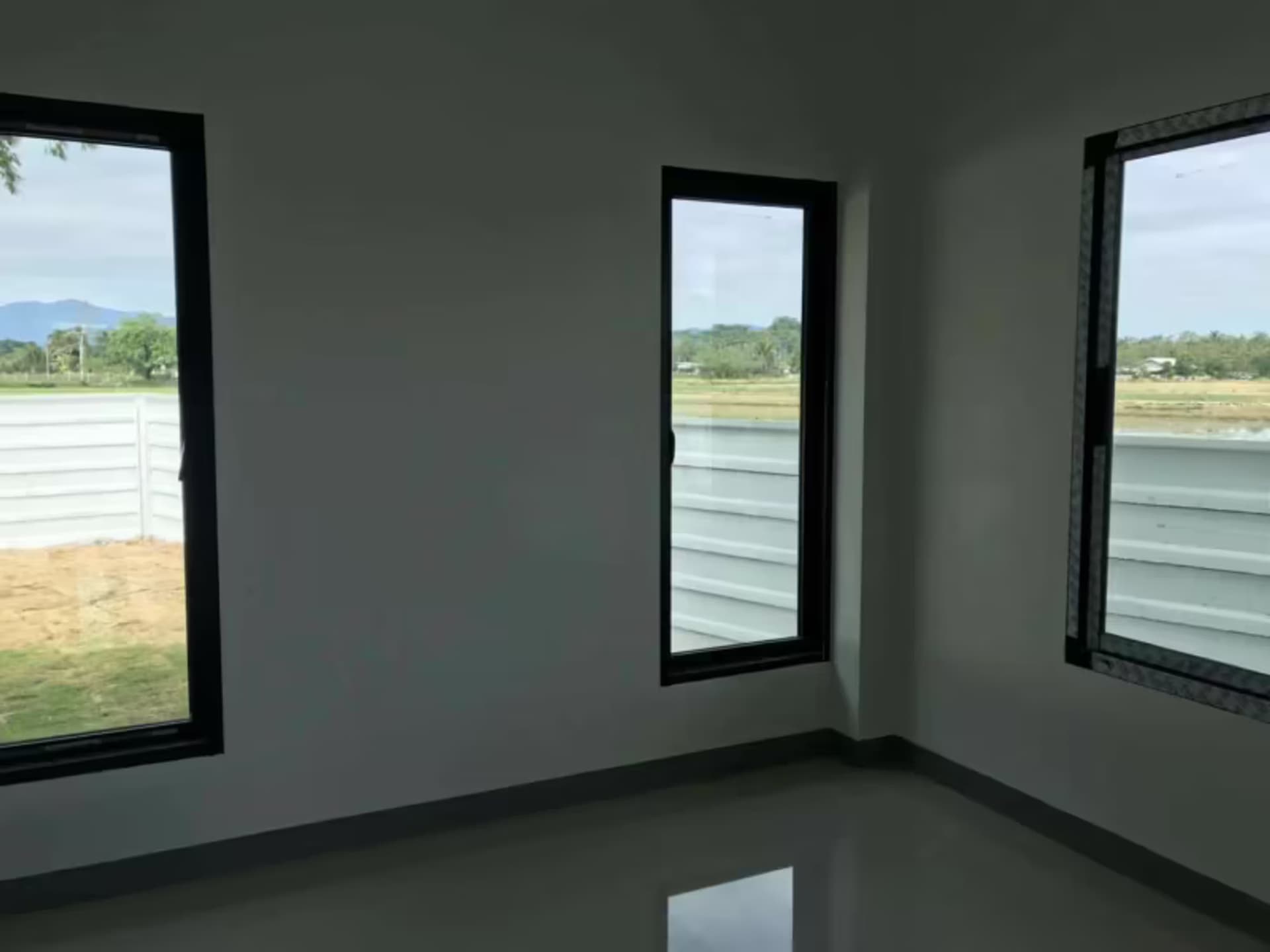 3 Bedroom House - Image 5