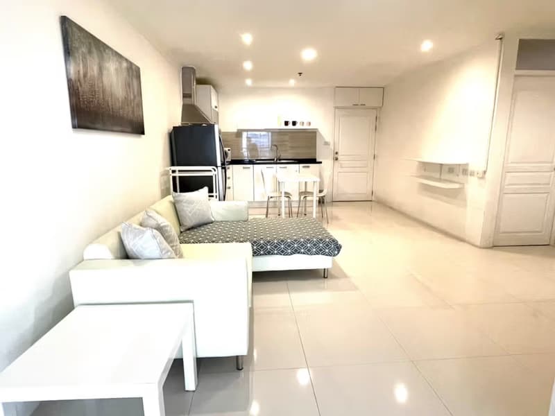2 Bed Condo for Sale in Khlong Toei