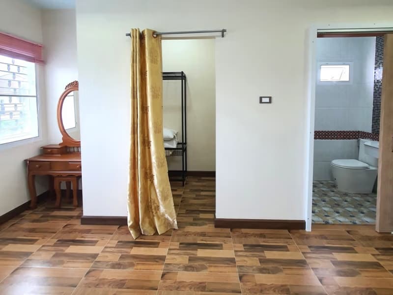 3 Bed Townhouse for Rent in Mueang Chiang Mai District