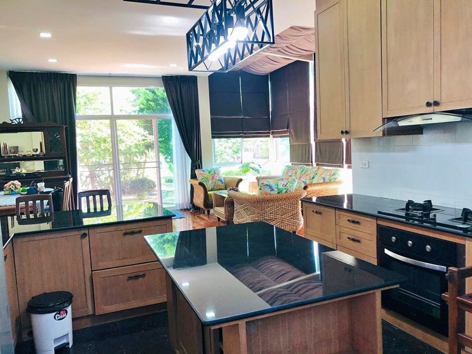 4 Bedroom House - Image 14