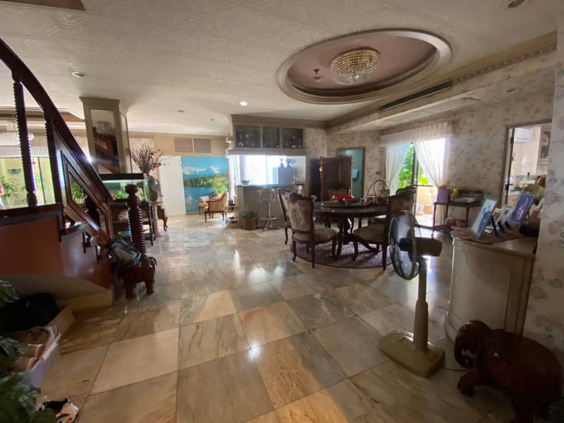 Condo for Sale at Fifty-Fifth Tower
