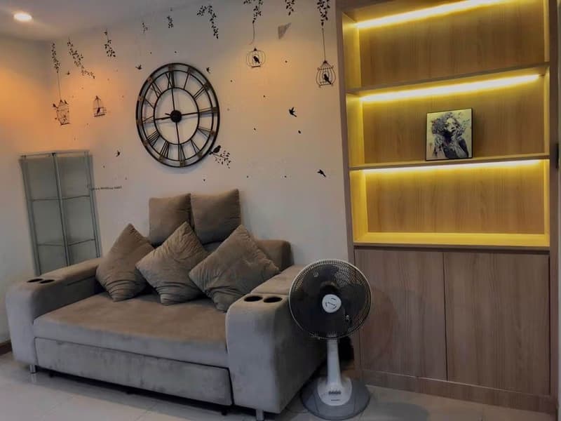 1 Bed Condo for Rent and Sale in Huai Khwang
