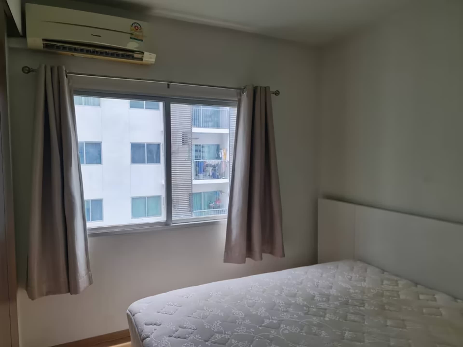 Condo for Sale at Noble Revolve Ratchada 2 - Image 23