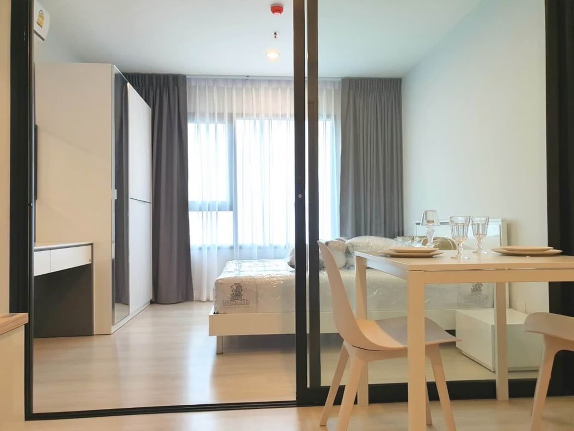 Studio for Sale in Huai Khwang - Image 3